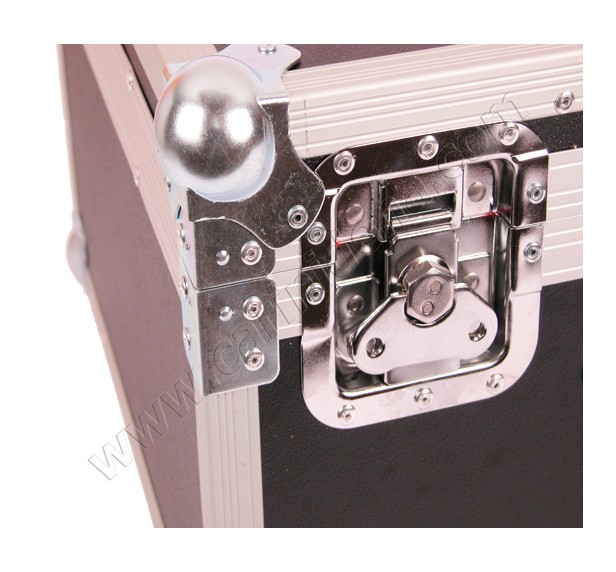 FLIGHTCASE FISA ECO   8 BASSI STD int 36 X 18.5 X 32.7